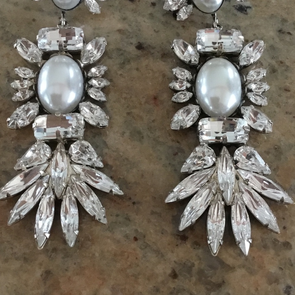 Dannijo Oxidized Silver Crystal Pearl Drop Earrings - Picture 2 of 7
